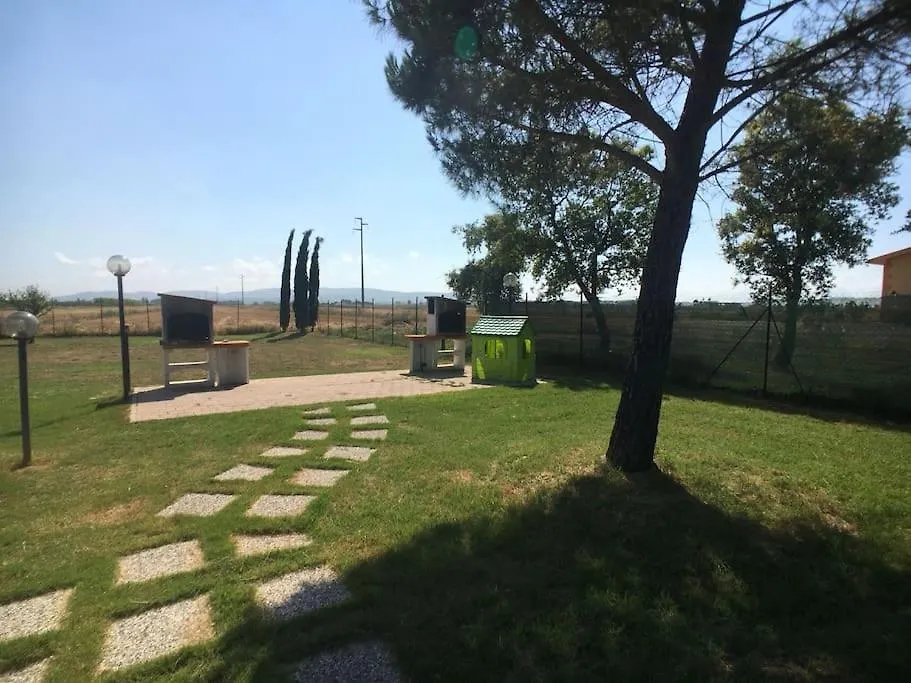 Deste - In Campagna 4 Posti Letto Con Giardino La Sdriscia Daire